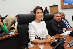 DÉBORA GUEDES LEANDRO DE JESUS