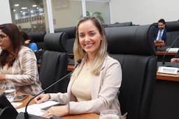 MARIANA CARLA DE ALMEIDA
